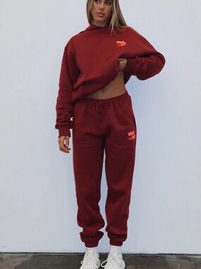 White Fox Boutique - Capsule 9 Star Of The Moment Sweatpants (Burgundy)
